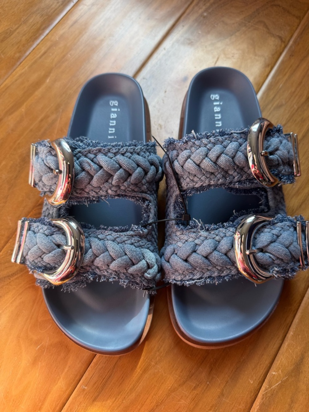 NWT Gianni Bini CecilTwo Braided Denim Double Banded Platform Sandals Sz 6,5 - Picture 3 of 15